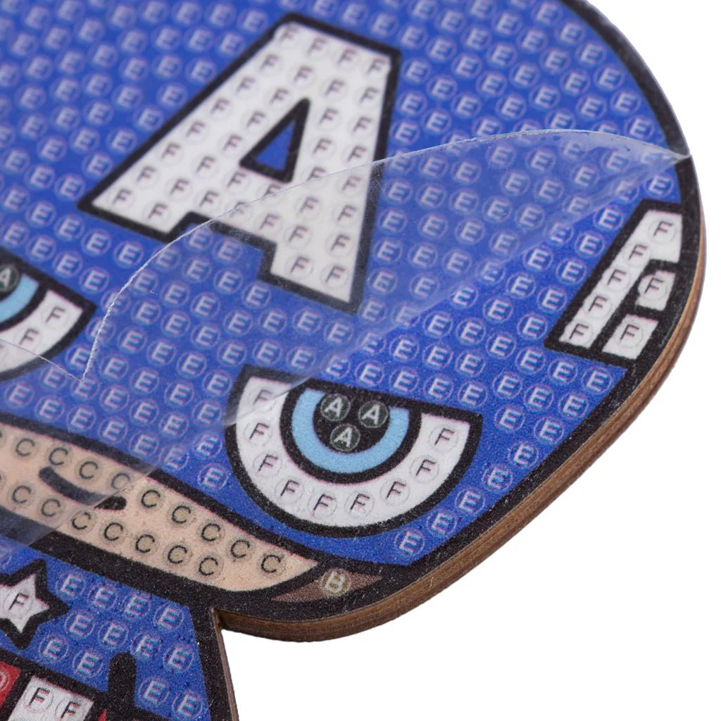 "Captain America" Crystal Art Buddy MARVEL Series 1 - Image 4