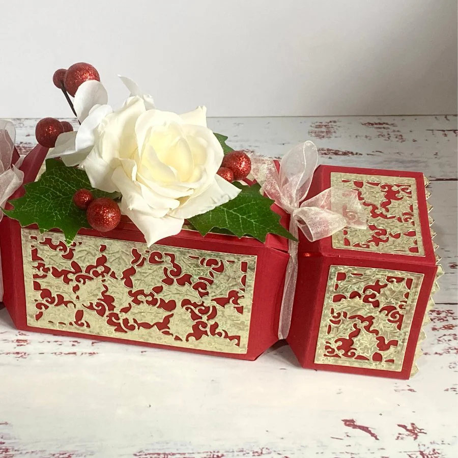 Craft Buddy "Jolly Holly" Cracker Gift Box Base Die Set - Image 5