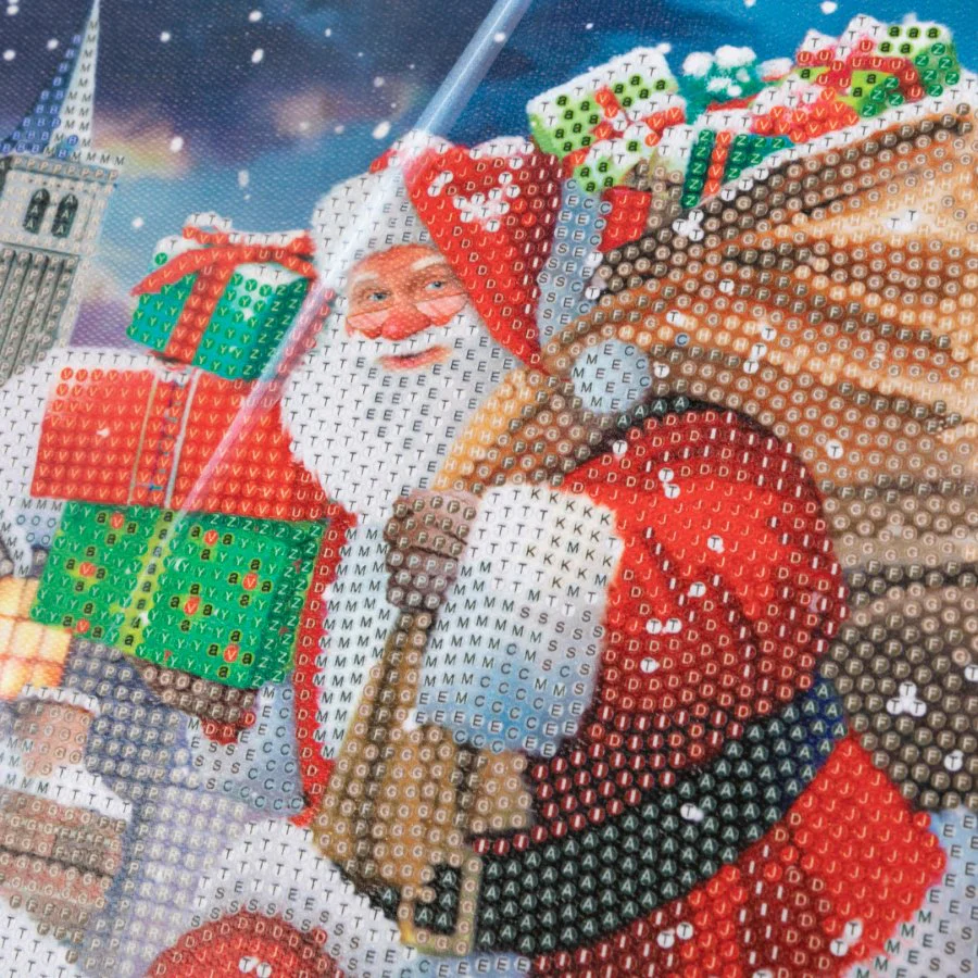 Rooftop Santa Crystal Art Canvas Kit 30x30cm - Image 4